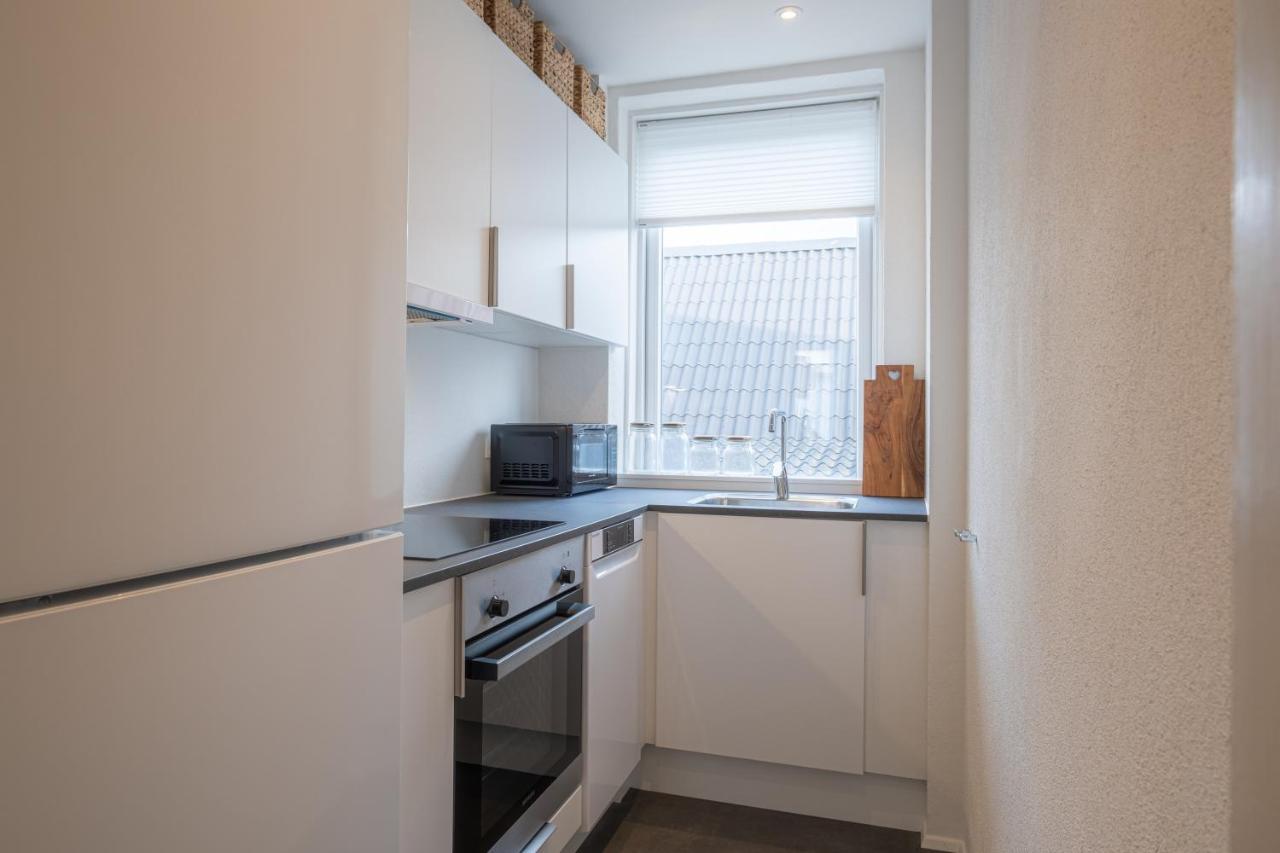 Newly Renovated 1-Bed Apartment In Aalborg Buitenkant foto